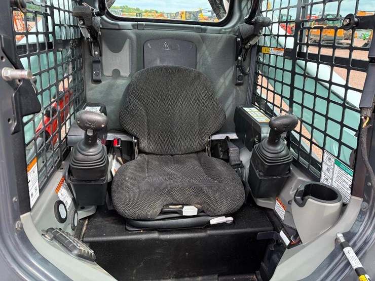 bobcat-t595-image-33