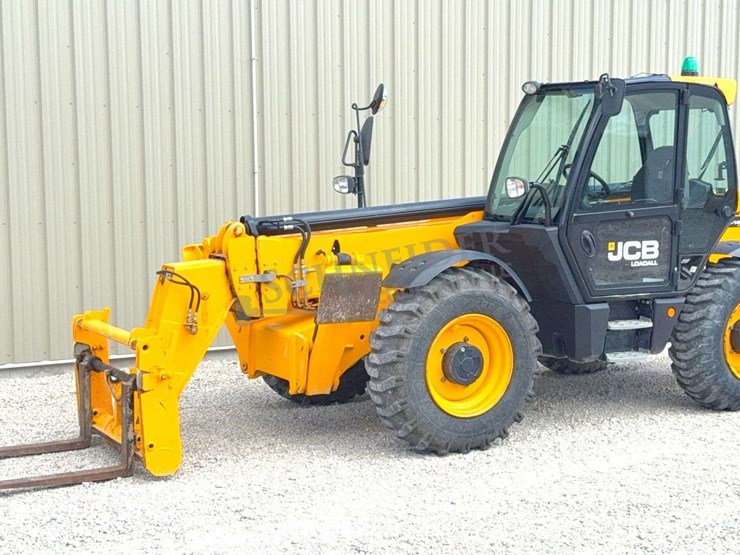 2019-jcb-540-140-image-4