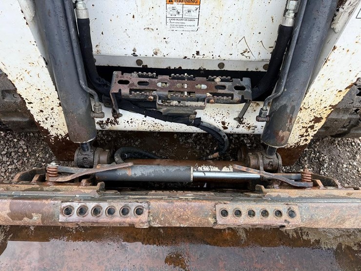 2016-bobcat-t650-image-10