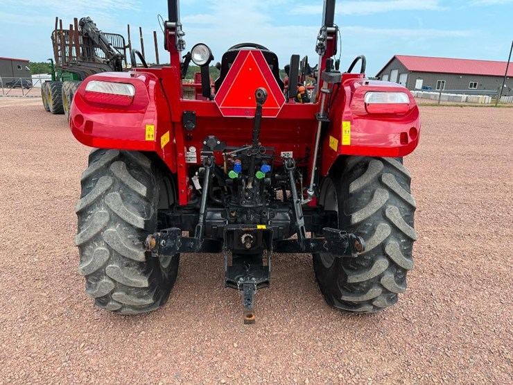 case-ih-farmall-75c-image-22