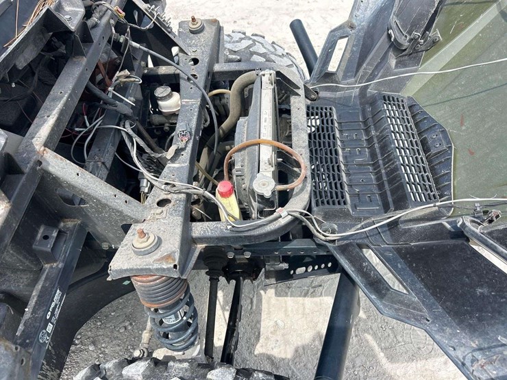 2015-polaris-ranger-570-image-12