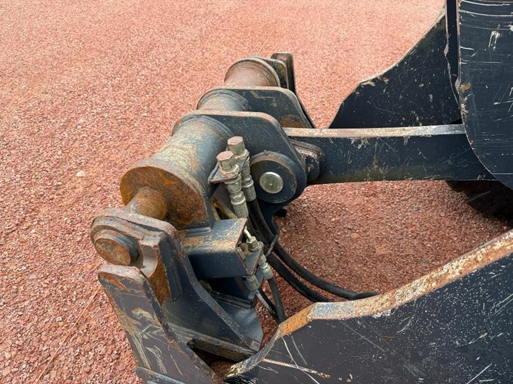 2019-deere-544l-image-49