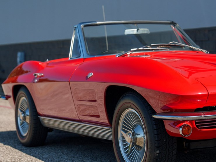 #1032-•-1964-chevrolet-corvette-convertible-image-41