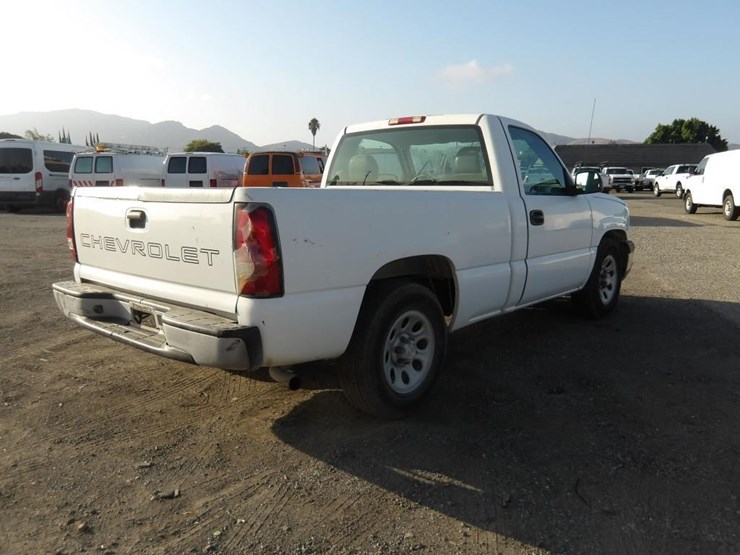 2007-chevrolet-silverado-1500-image-4