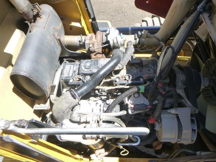 2021-deere-210l-image-49