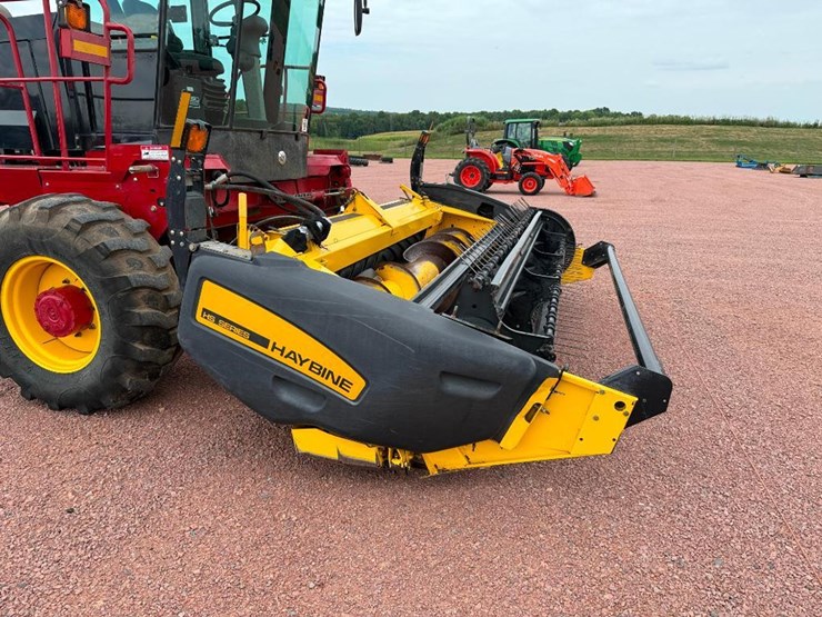 new-holland-hw305-image-27