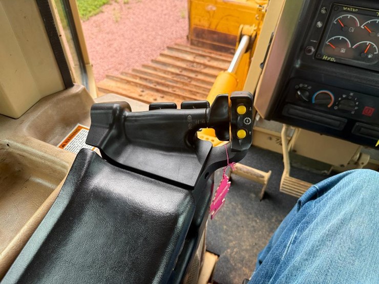 caterpillar-d6m-lgp-image-55