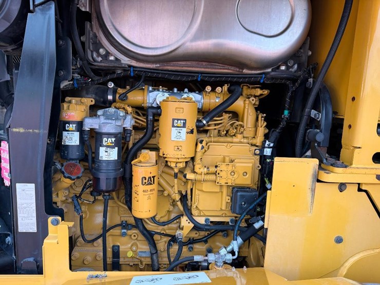 caterpillar-926m-image-22