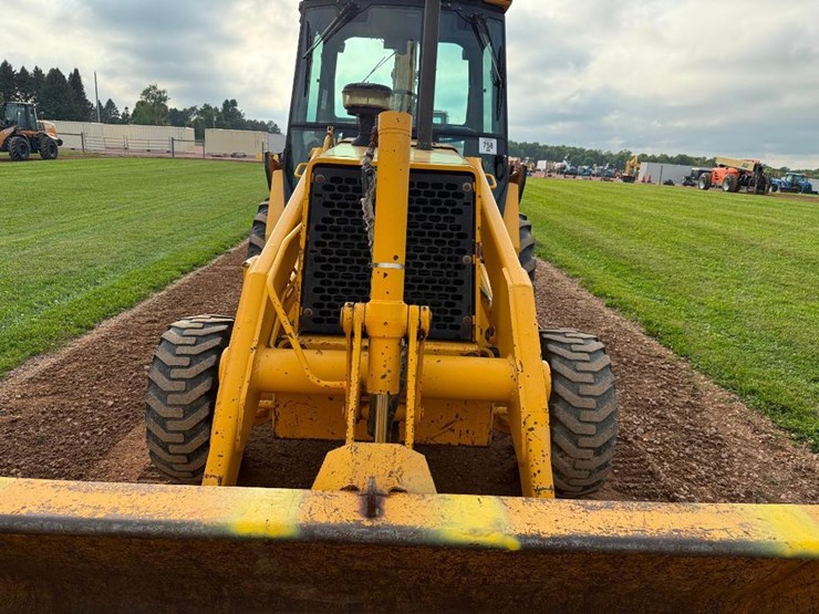 1994-john-deere-310d-image-23