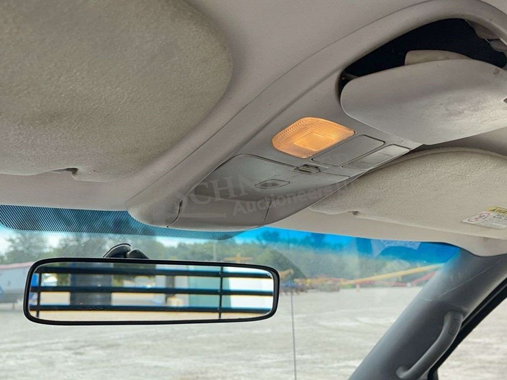 2000-dodge-ram-3500-image-40
