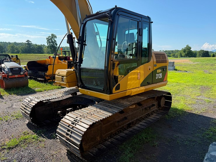 caterpillar-312d-image-6