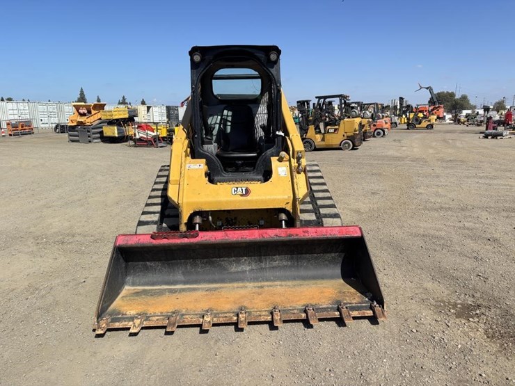 2020-caterpillar-289d3-image-6