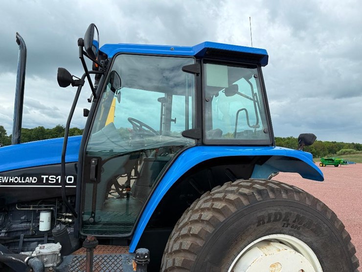 new-holland-ts110-image-14
