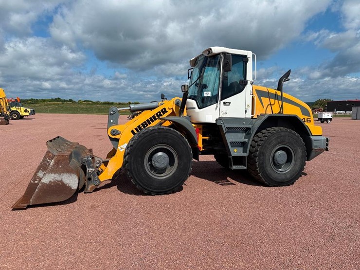 liebherr-l546-image-1