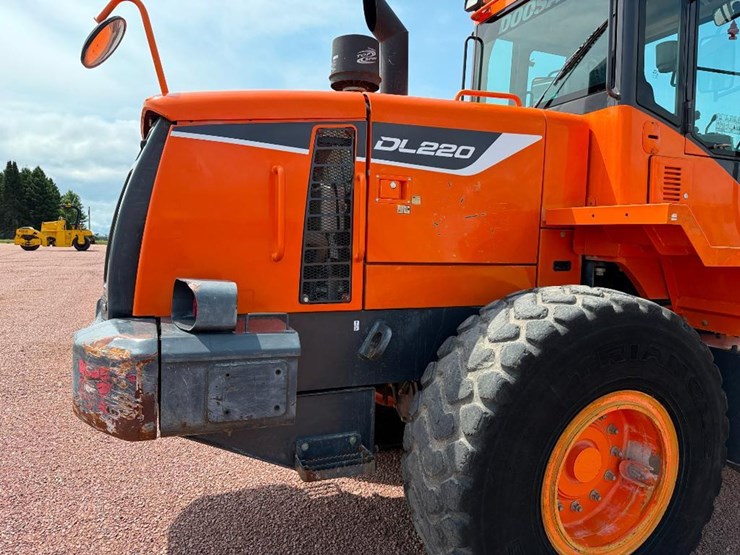 doosan-dl220-5-image-19