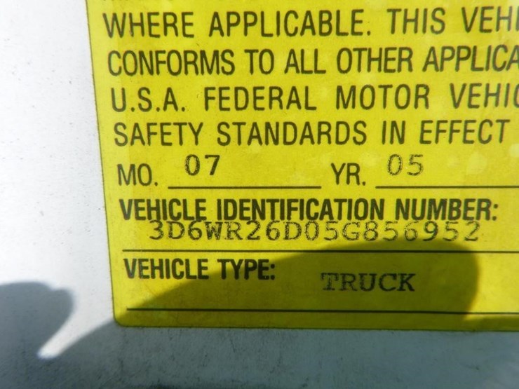 2005-dodge-ram-2500-image-31