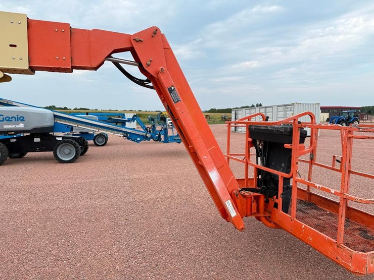 jlg-660sj-image-34