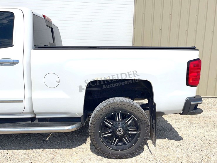 2015-chevrolet-2500hd-image-66