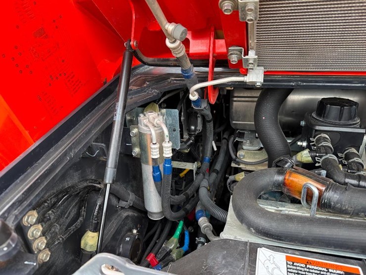 kubota-svl97-2-image-30