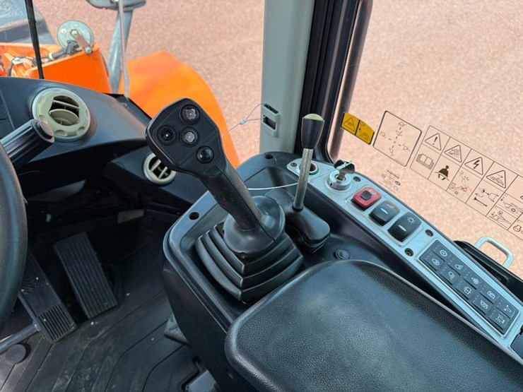 doosan-dl220-5-image-57