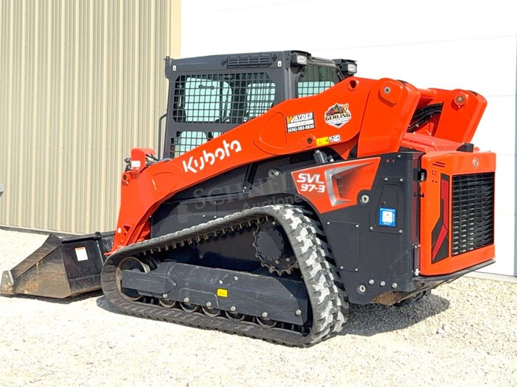 2026-kubota-svl97-3-image-6