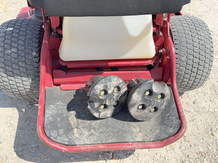 2021-toro-grand-stand-commercial-zero-turn-mower-w/-snow-plow-image-16