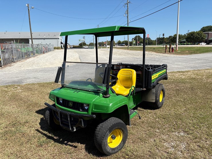 john-deere-gator-image-5