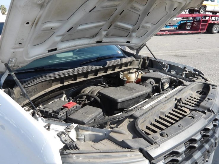 2019-chevrolet-silverado-1500-image-9