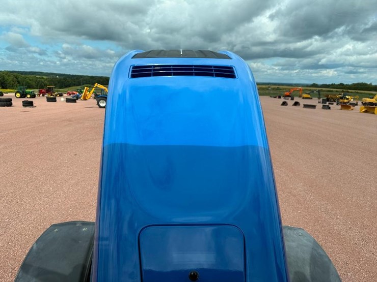 new-holland-t8.320-image-76