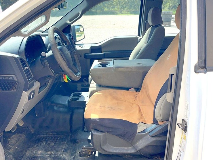 2017-ford-f150-image-32