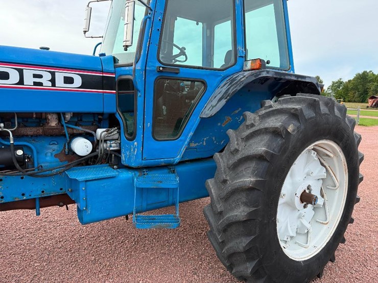 ford-8630-image-11
