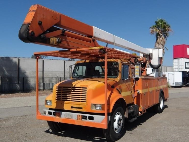 1996-international-4900-image-1
