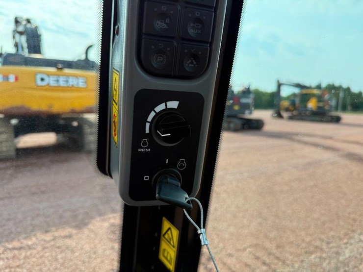 jcb-215-image-36