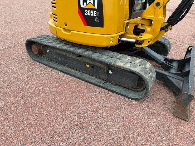 caterpillar-305e2-cr-image-10