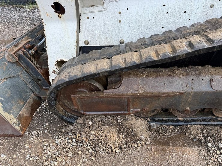 2016-bobcat-t650-image-17
