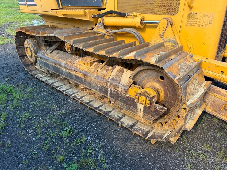 caterpillar-d5g-xl-image-12