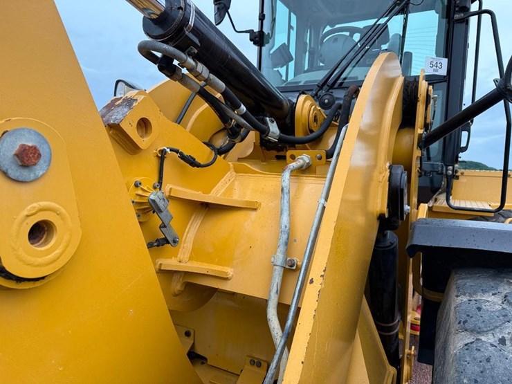 caterpillar-926m-image-36