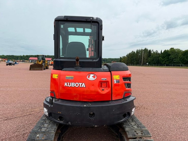 kubota-u55-4-image-22