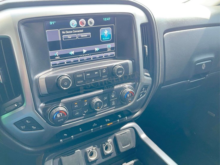2015-chevrolet-2500hd-image-56