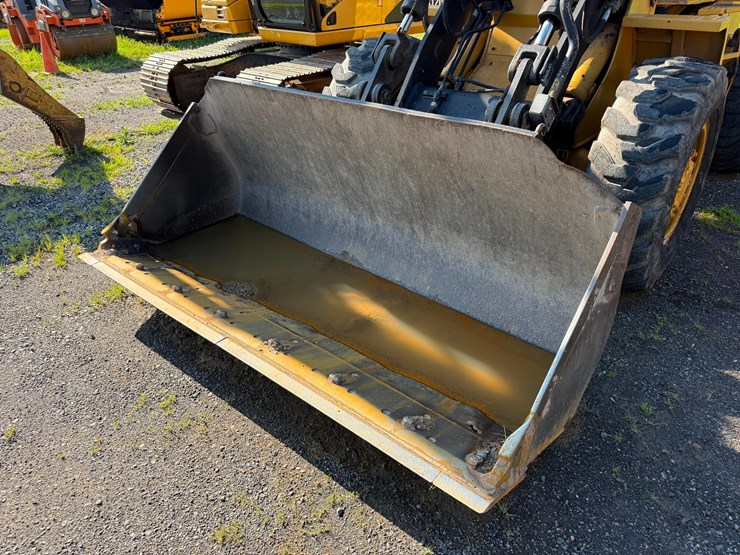 caterpillar-it18b-image-8