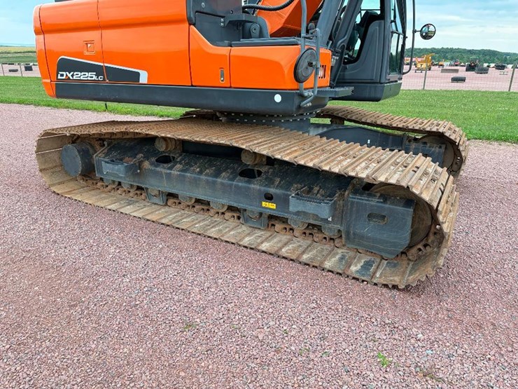 2016-doosan-dx225-lc-5-image-16