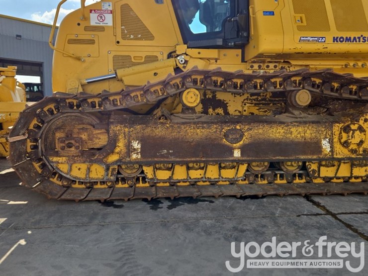 2022-komatsu-d61pxi-24-image-6