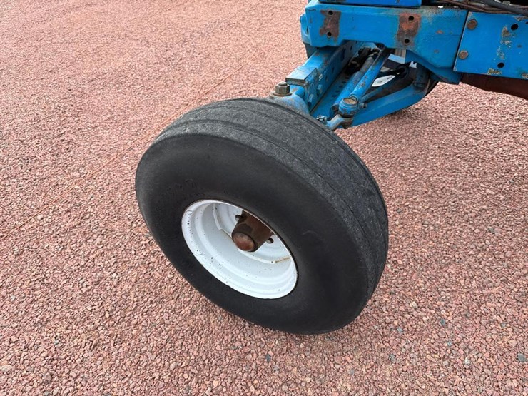 ford-8630-image-10