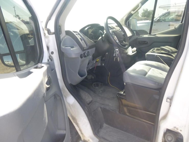 2018-ford-transit-image-8