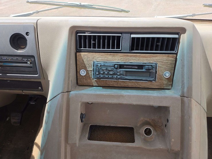 1995-chevrolet-g30-image-23
