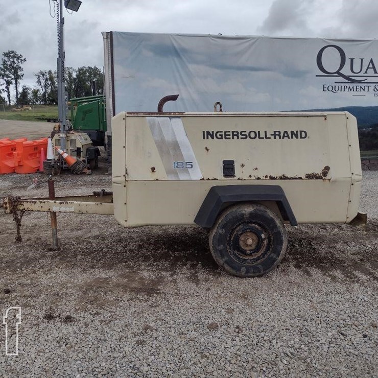 1995 INGERSOLL-RAND XP185WJD