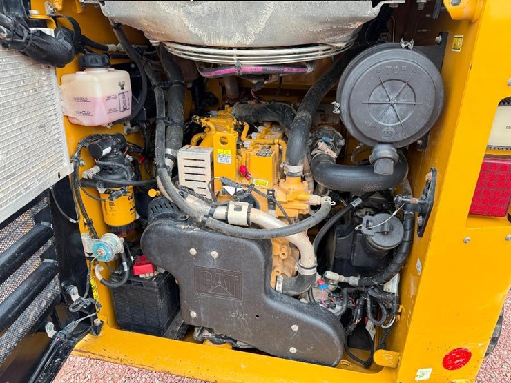 caterpillar-279d3-image-28