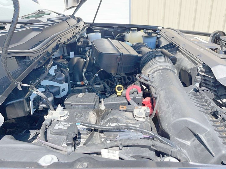 2021-ford-f350-image-35