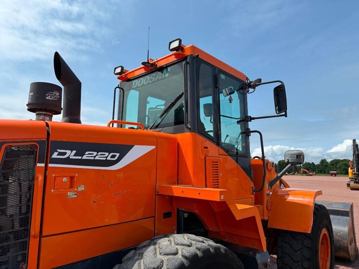 doosan-dl220-5-image-18
