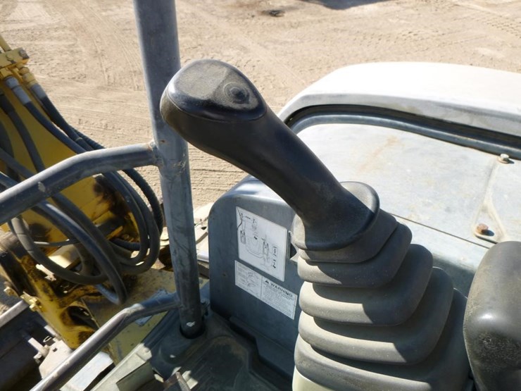 2003-kobelco-sk45sr-image-10